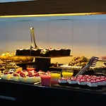 Monna Roza Garden 4*