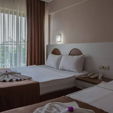 Monna Roza Garden Hotel Kemer