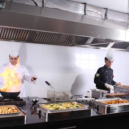 Monna Roza Garden 4*