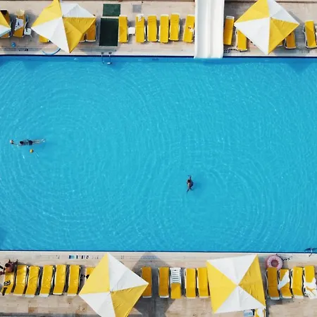 Monna Roza Garden Отель