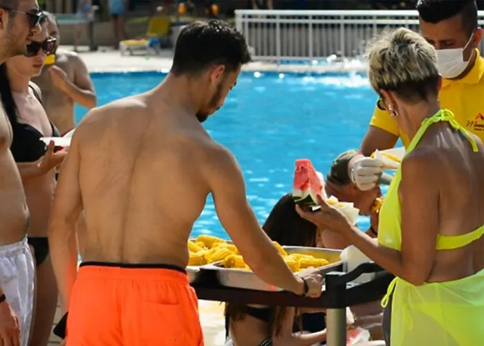 Monna Roza Garden 4*