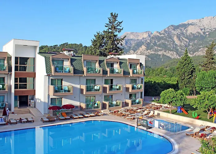 Monna Roza Garden Hotel
