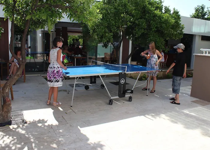 Szálloda Monna Roza Garden 4*