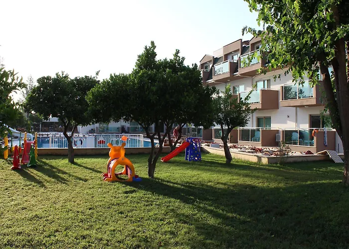 Szálloda Monna Roza Garden 4*