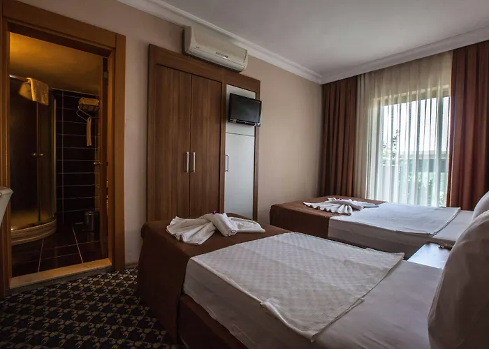 Szálloda Monna Roza Garden Kemer