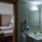 Hotel Monna Roza Garden 4*